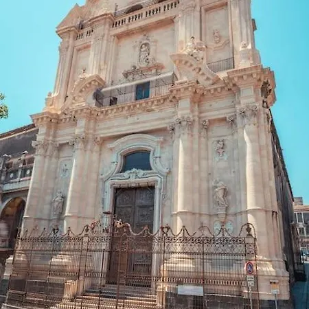 Suite&apartments * Catania